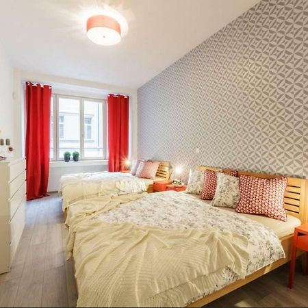Central Prague Crown Apartments Εξωτερικό φωτογραφία