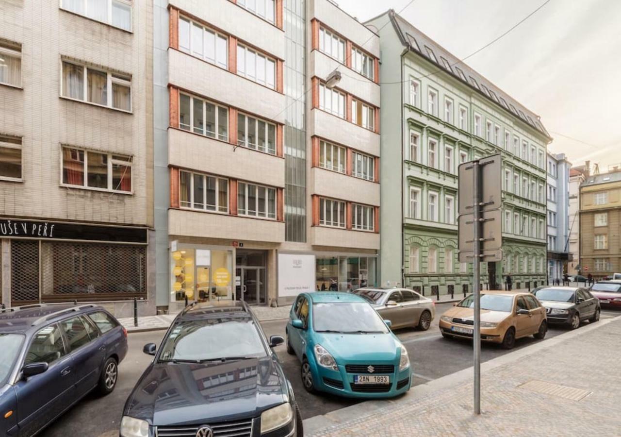 Central Prague Crown Apartments Εξωτερικό φωτογραφία