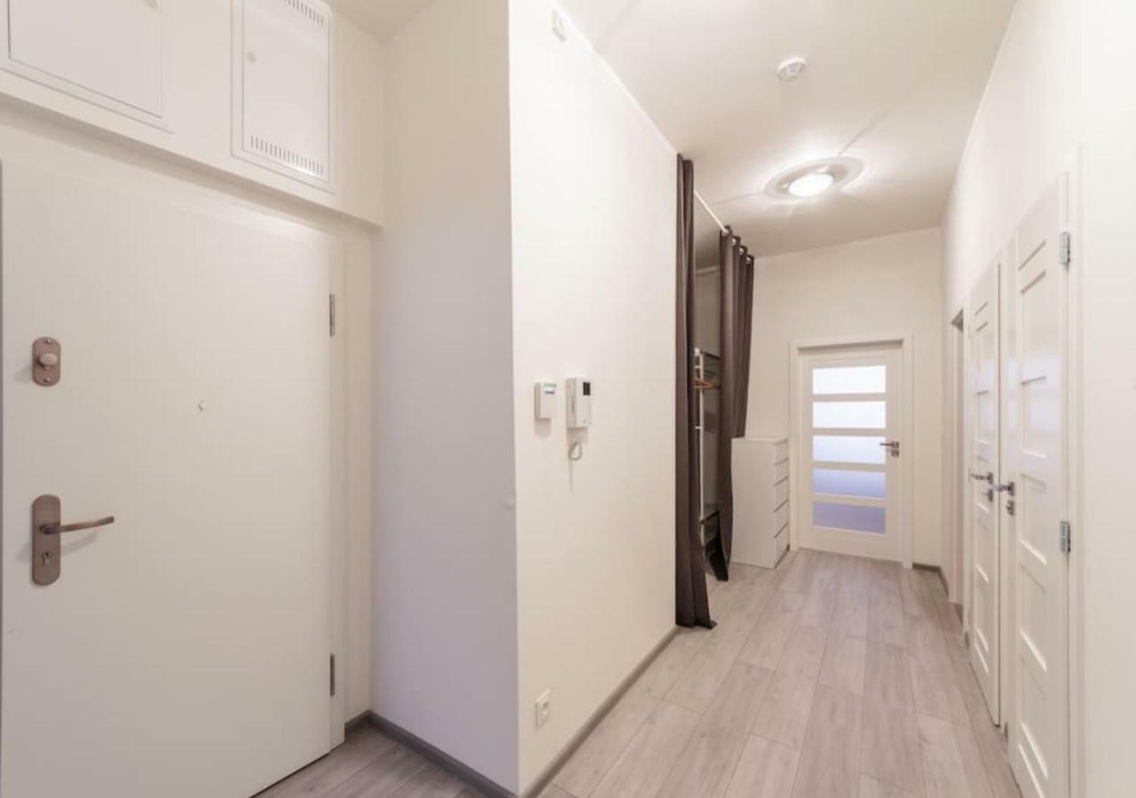Central Prague Crown Apartments Εξωτερικό φωτογραφία