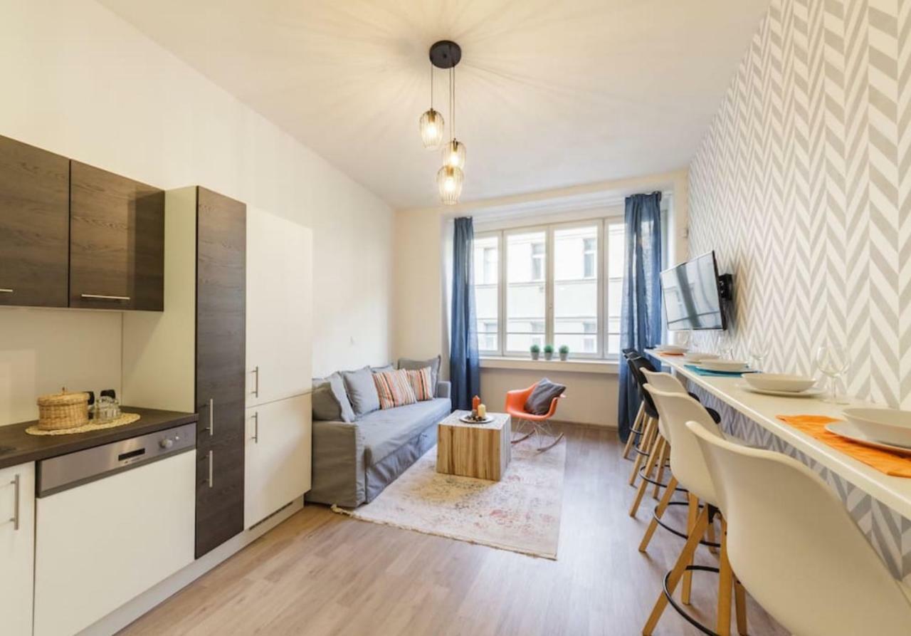 Central Prague Crown Apartments Εξωτερικό φωτογραφία